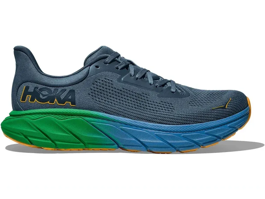 Hoka Arahi 7