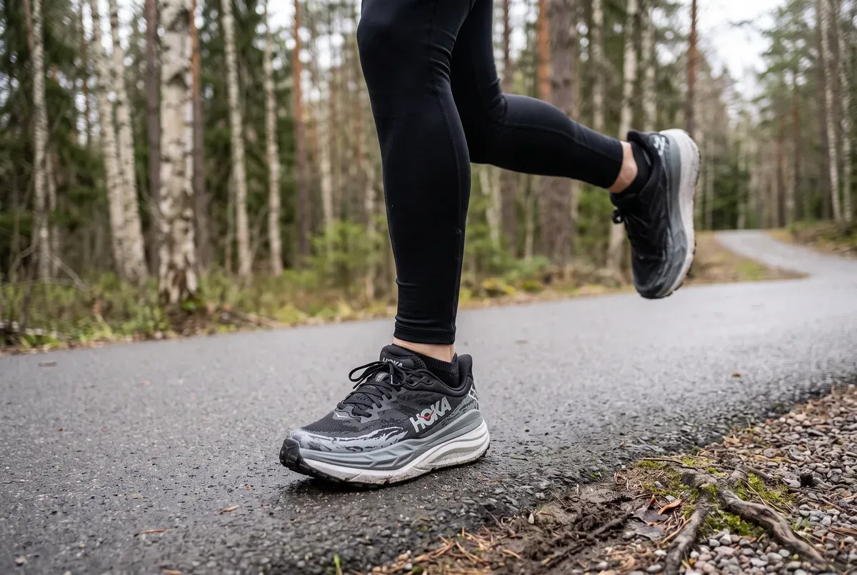 Hoka Stinson 7 mitt i ett löpsteg
