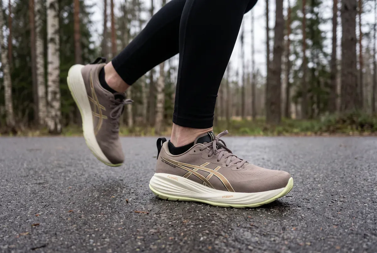 Asics Gel-Cumulus 27 mitt i ett löpsteg