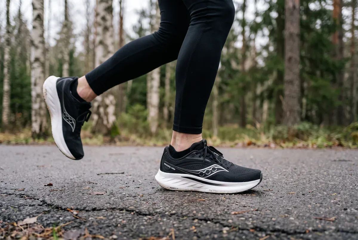 Saucony Ride 18 mitt i ett löpsteg