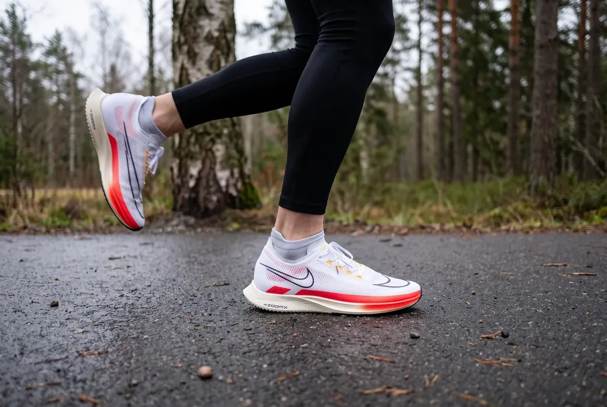Nike Streakfly mitt i ett löpsteg